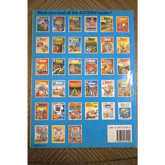 Asterix the Gaul Book 1 Hodder D 1993 Edition Goscinny & Uderzo Vintage Comic - Picture 3 of 3